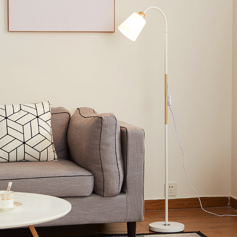 Rotating Tapered Floor Lamp – Nordic Metal Stand