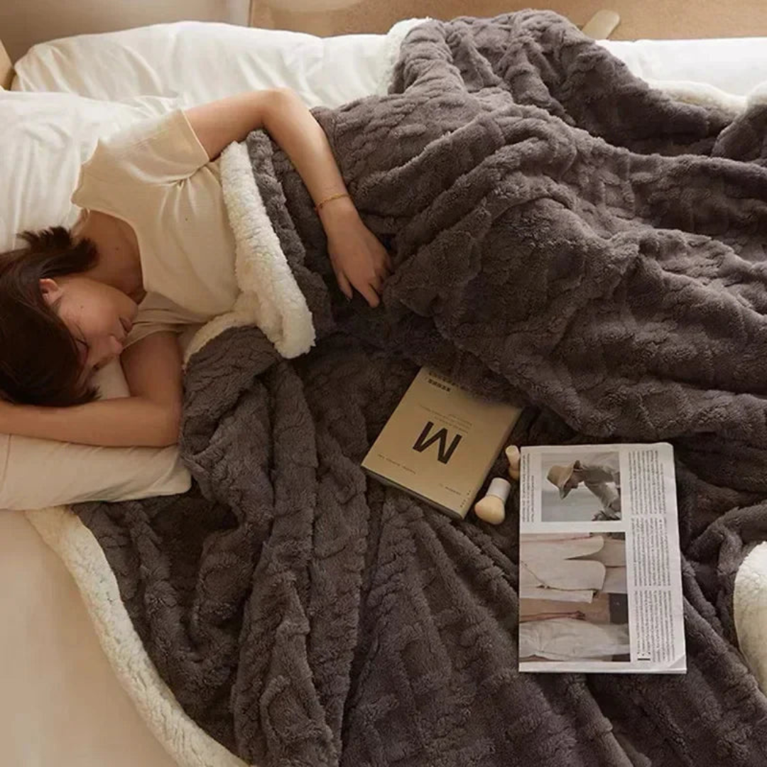 Eryndelle - Thick Warm Fleece Blanket Soft Stylish for Bedroom and Sofa 9