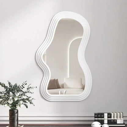 Cloud Make-Up Mirrow | Nordic Design 4