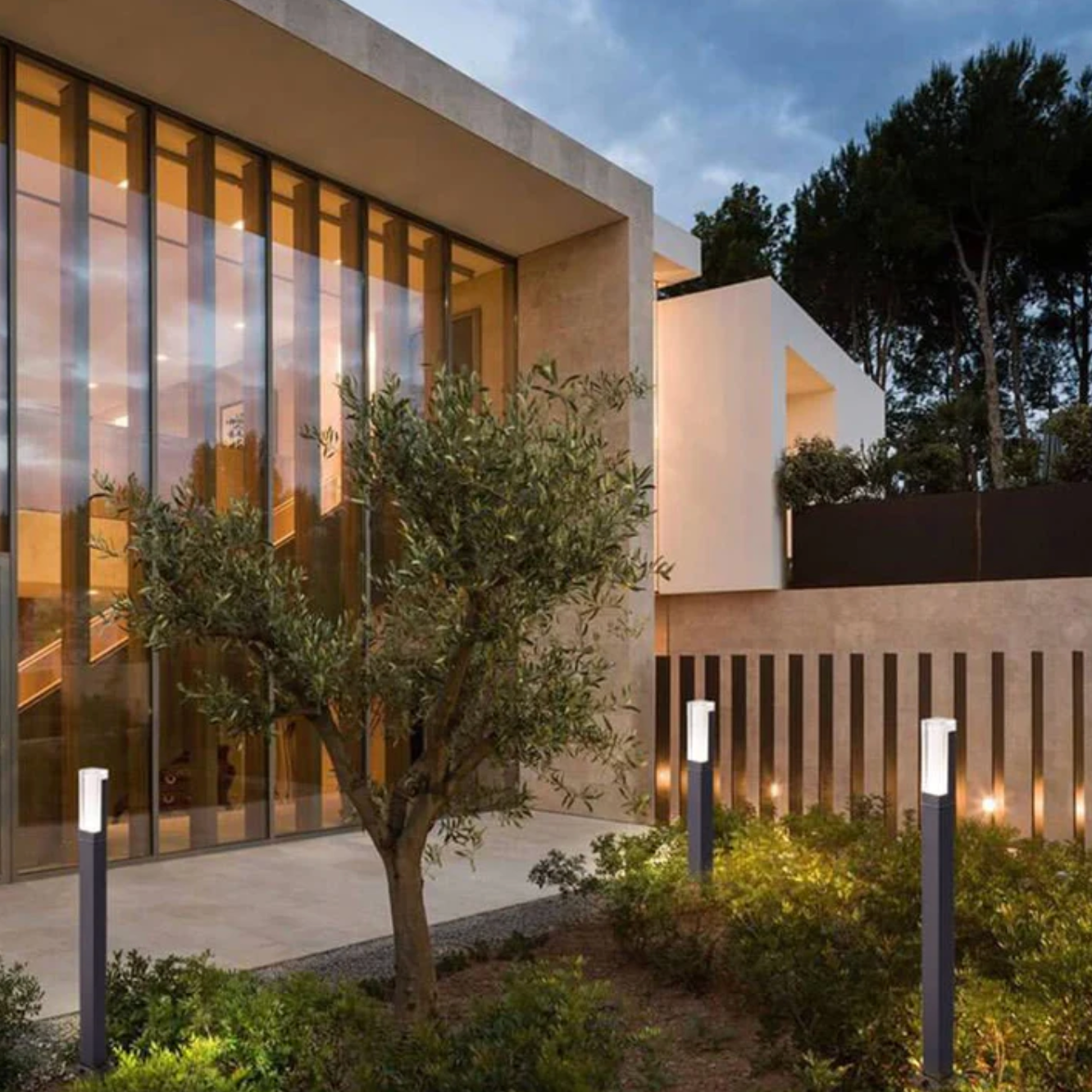 Modern LED garden lamp - waterproof outdoor post 2