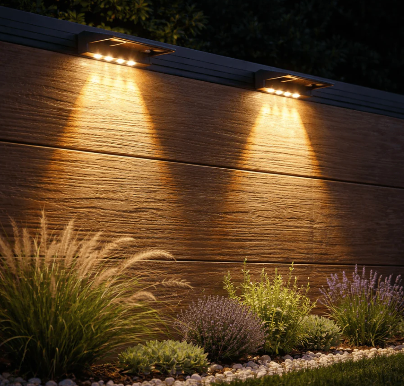 Solar LED lamp for wall and fence 0