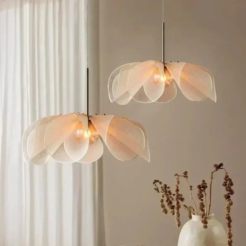 Flower pendant lamp – modern boho design 1