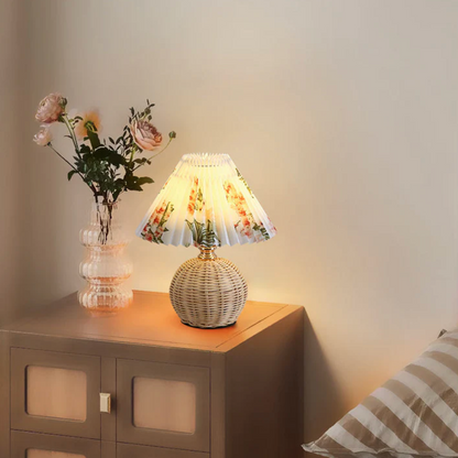 Table lamp with a woven base – natural boho style with a pleated shade 5