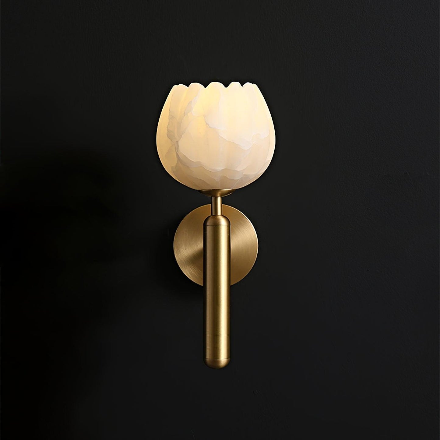 Mian Alabaster Wall Lamp 0