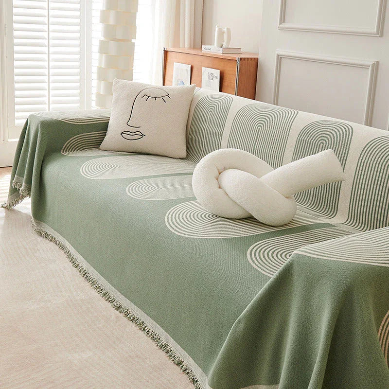 Elara Haus Chenille Throw - Pistachio Green