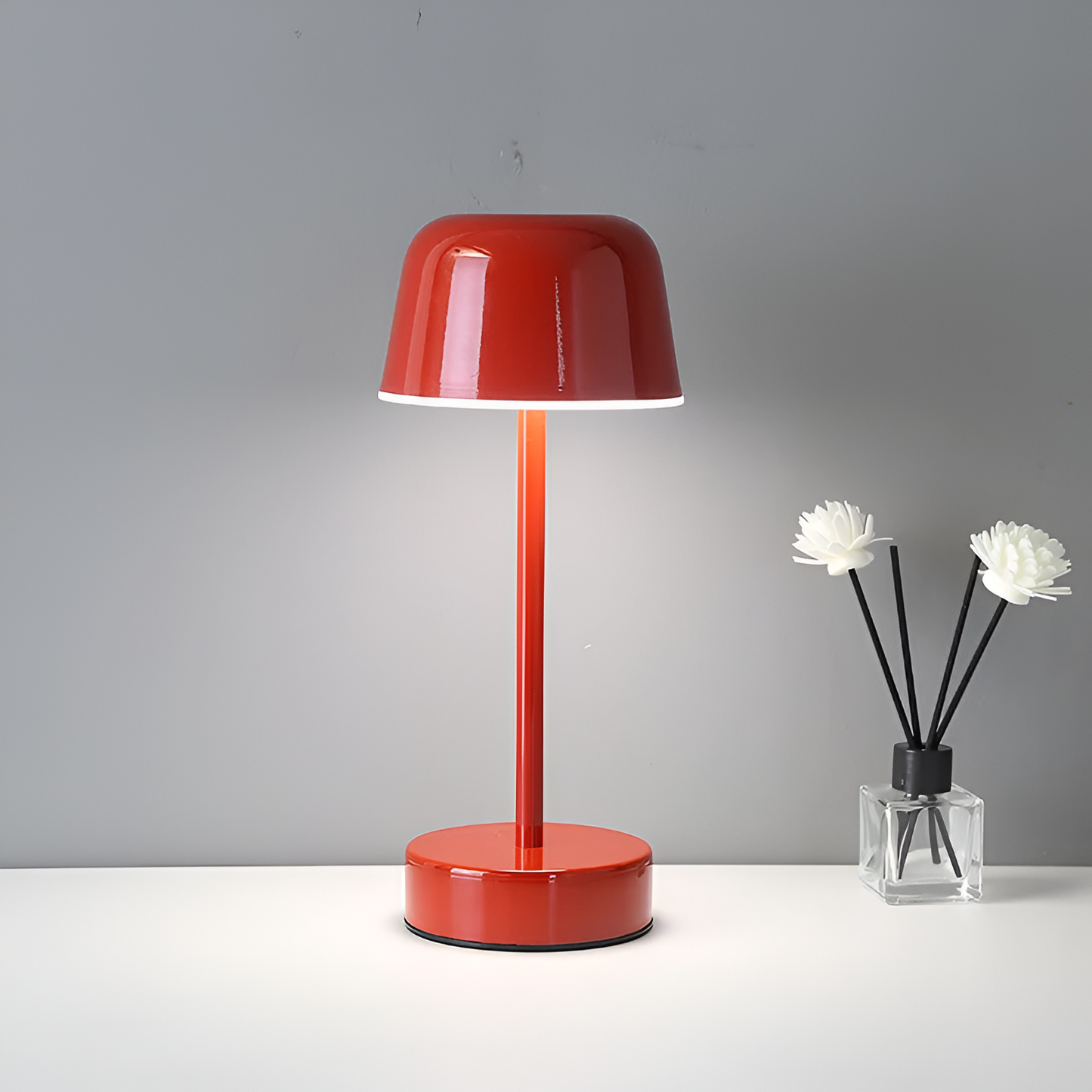 Elara Haus Classic Bar Lamp - Wireless LED Rechargeable Desk Light