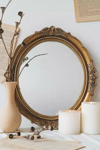 Classic Vintage Style Mirror 0