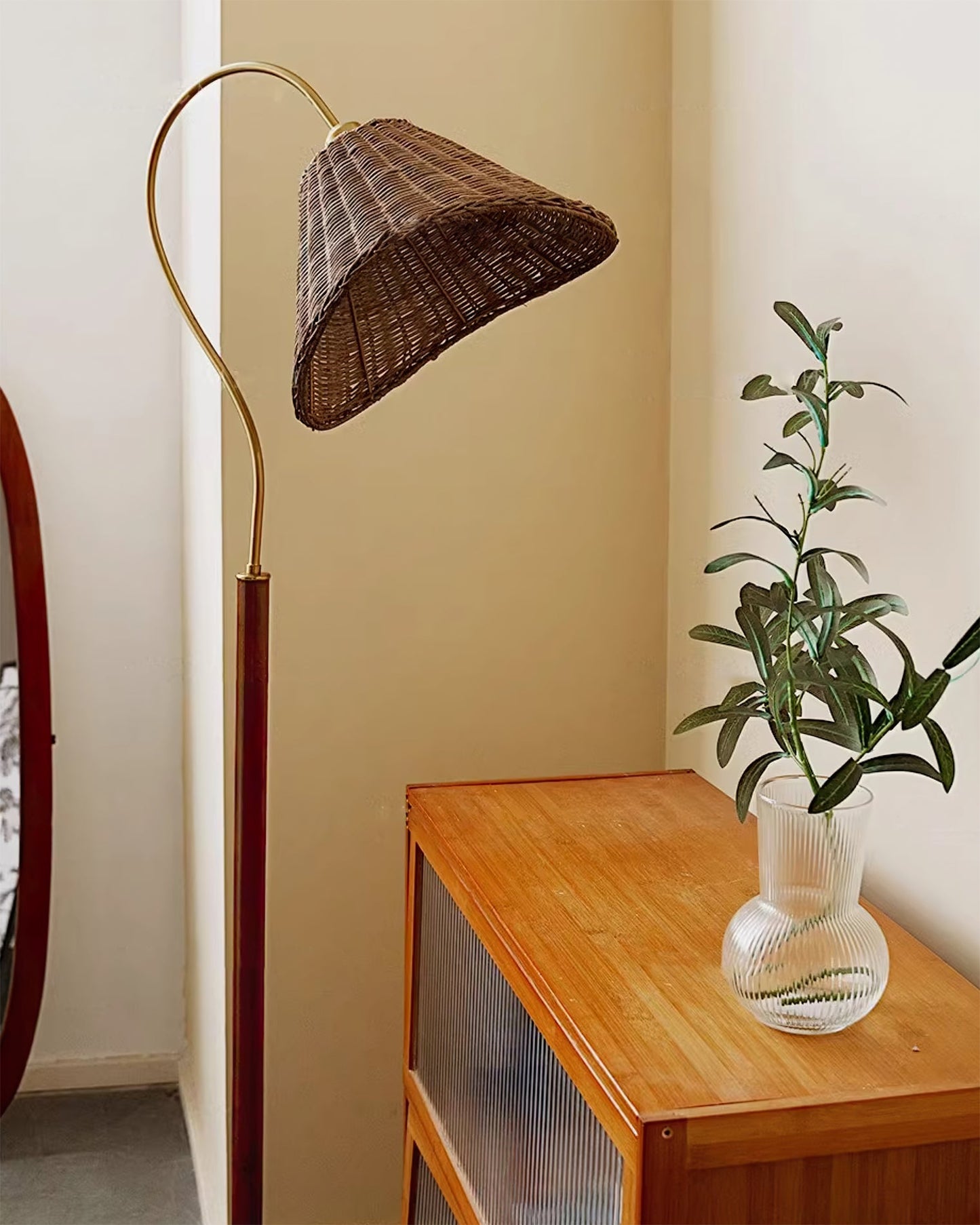Brady Floor Lamp 4