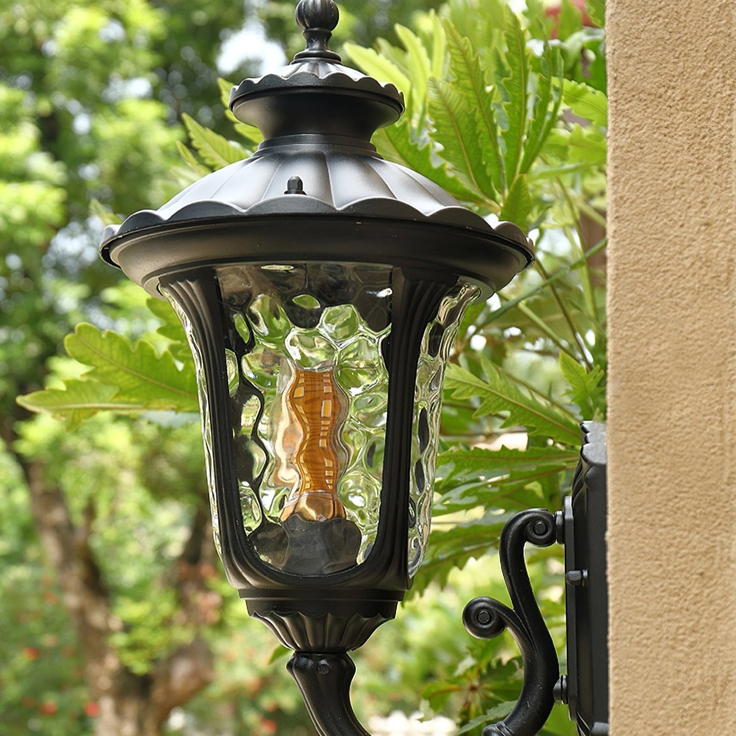 Verenia - Waterproof Retro Outdoor Wall Lamp Frosted Glass 2