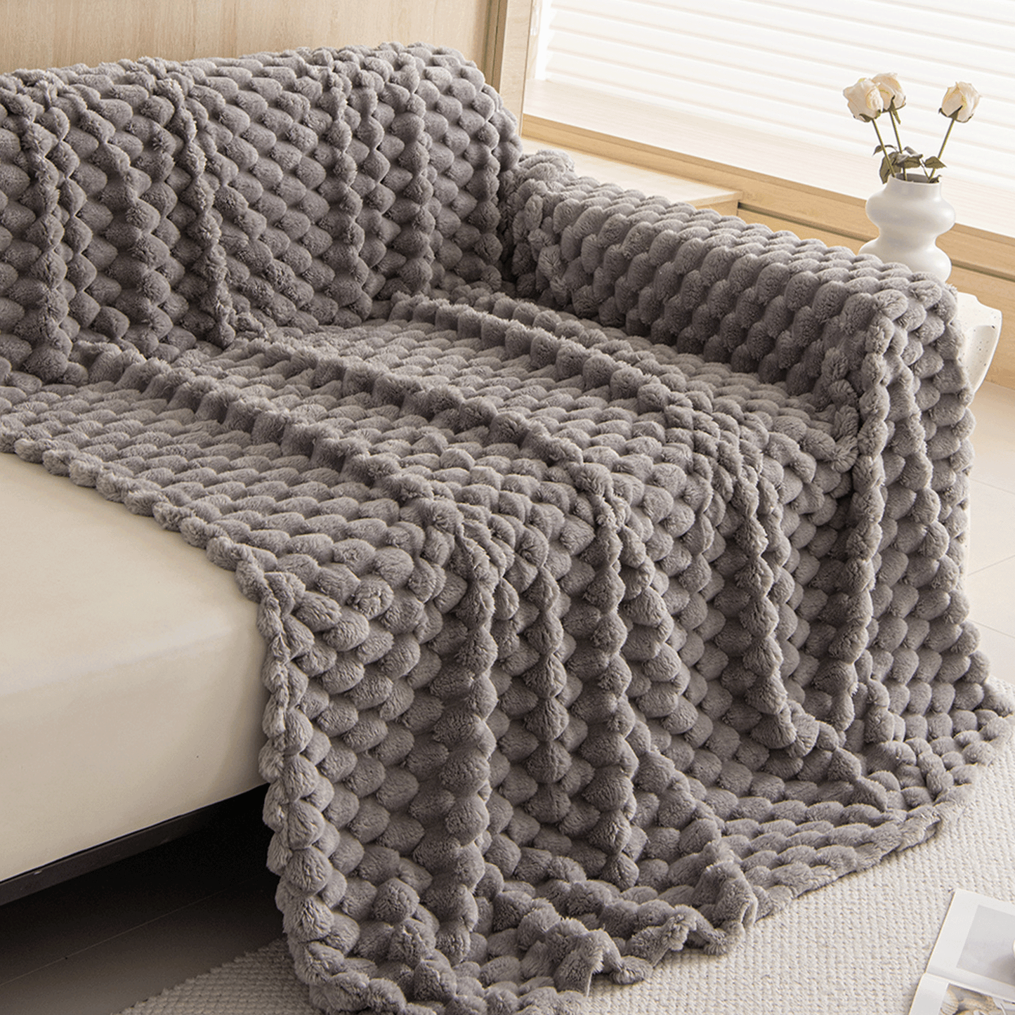 Elara Haus Cozy Chic Sofa Protector