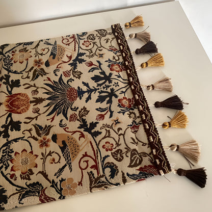 Vintage Floral & Bird Jacquard Table Runner 7