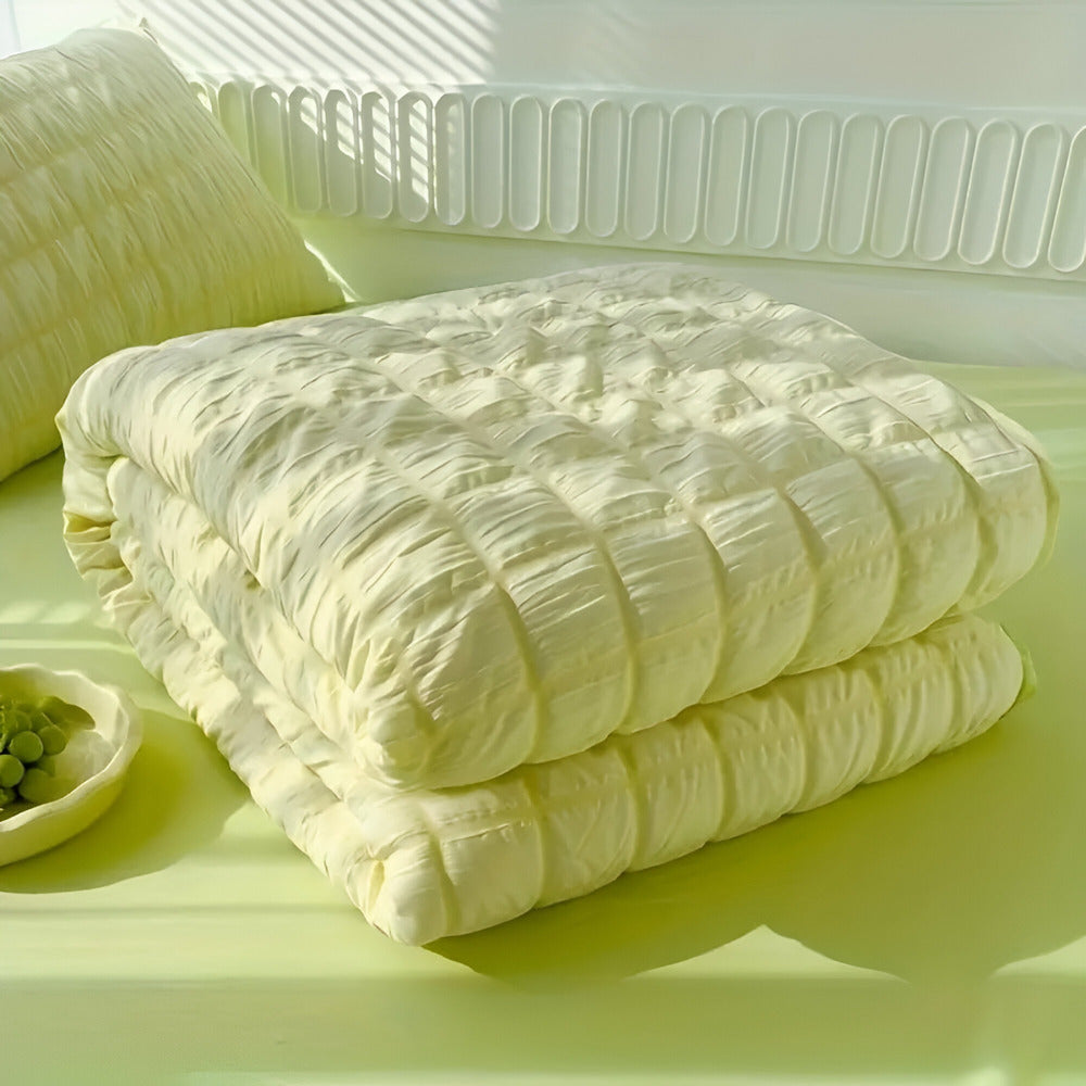 Amphora - Lightweight Breathable Summer Duvet 6
