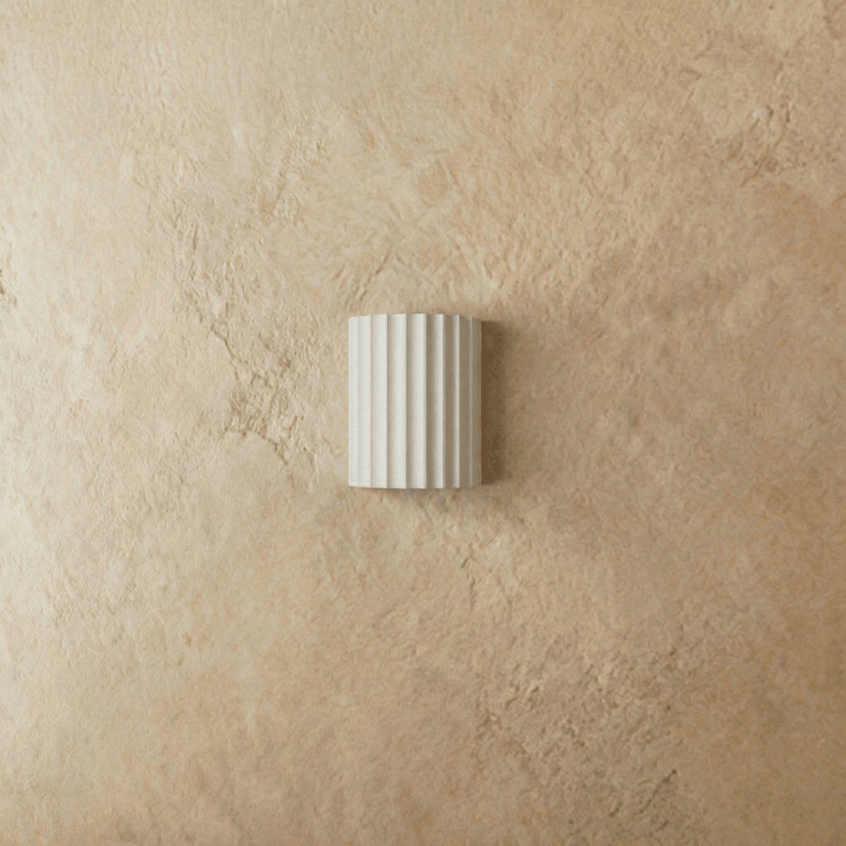 Ujal Wall Lamp 1