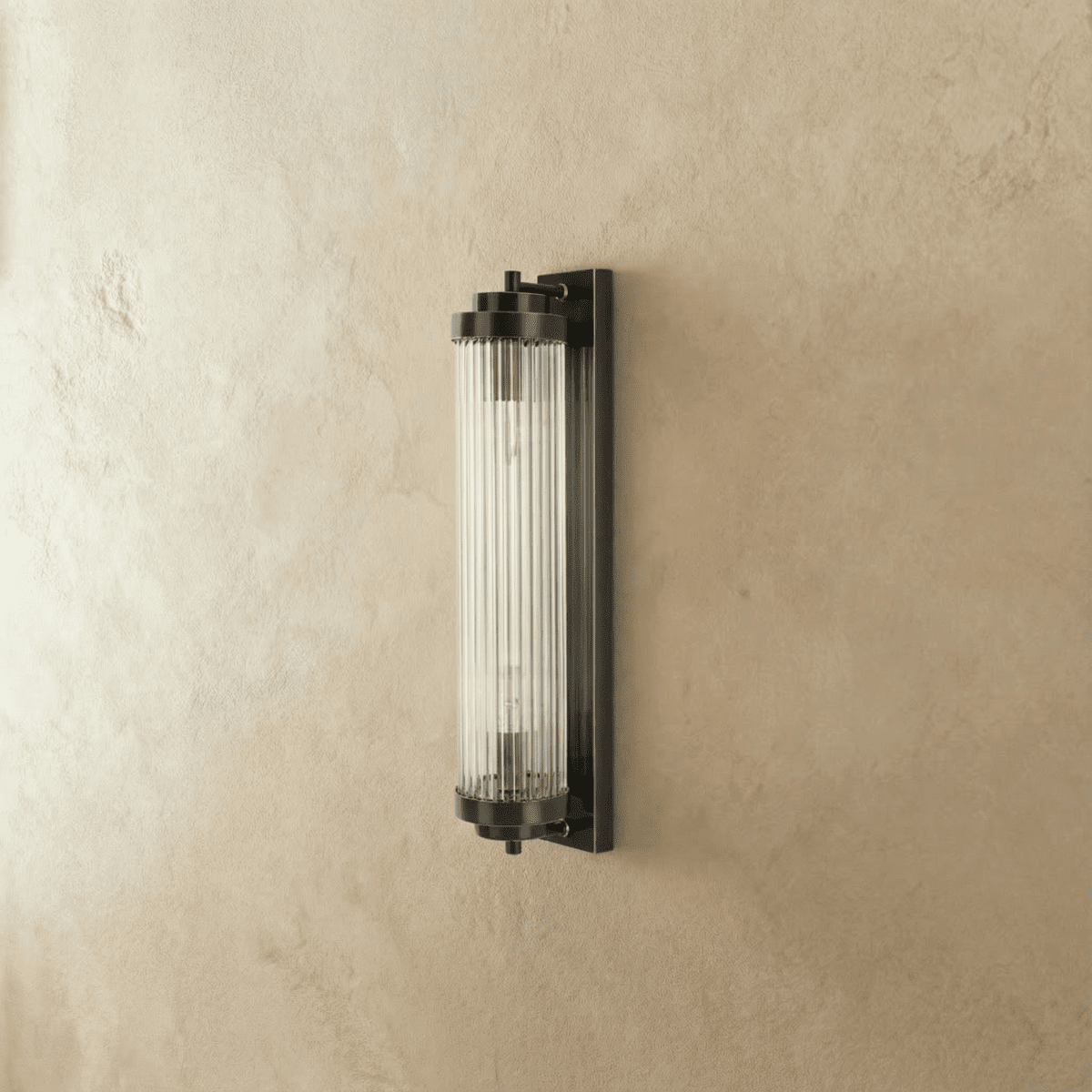 Luxor Wall Lamp 1