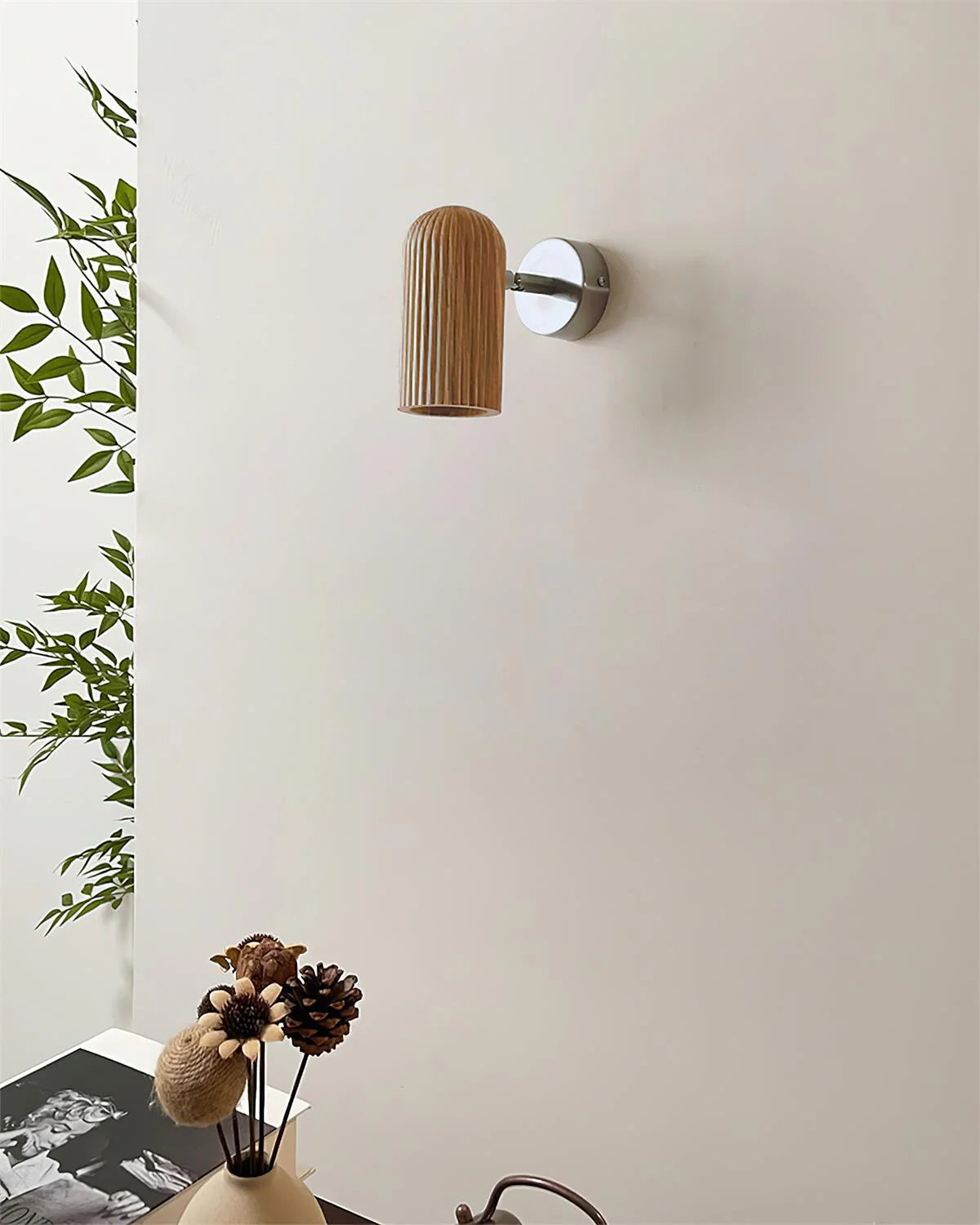 Donovan Wall Lamp 3