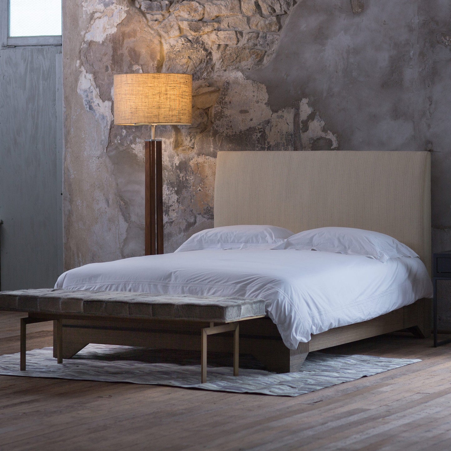 Forma Floor Lamp 2