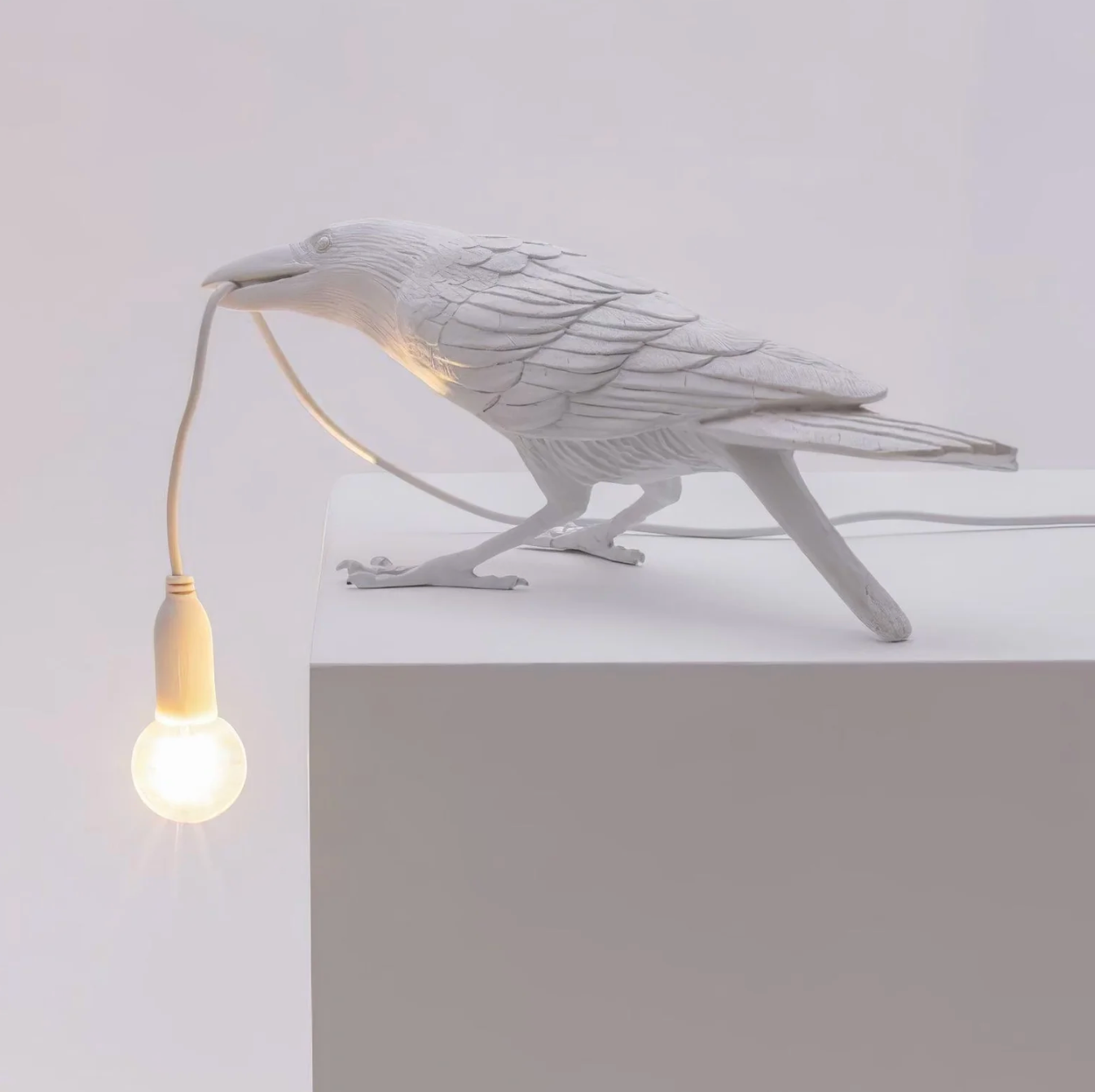 Kruk table lamp – a modern decoration with a light bulb 9