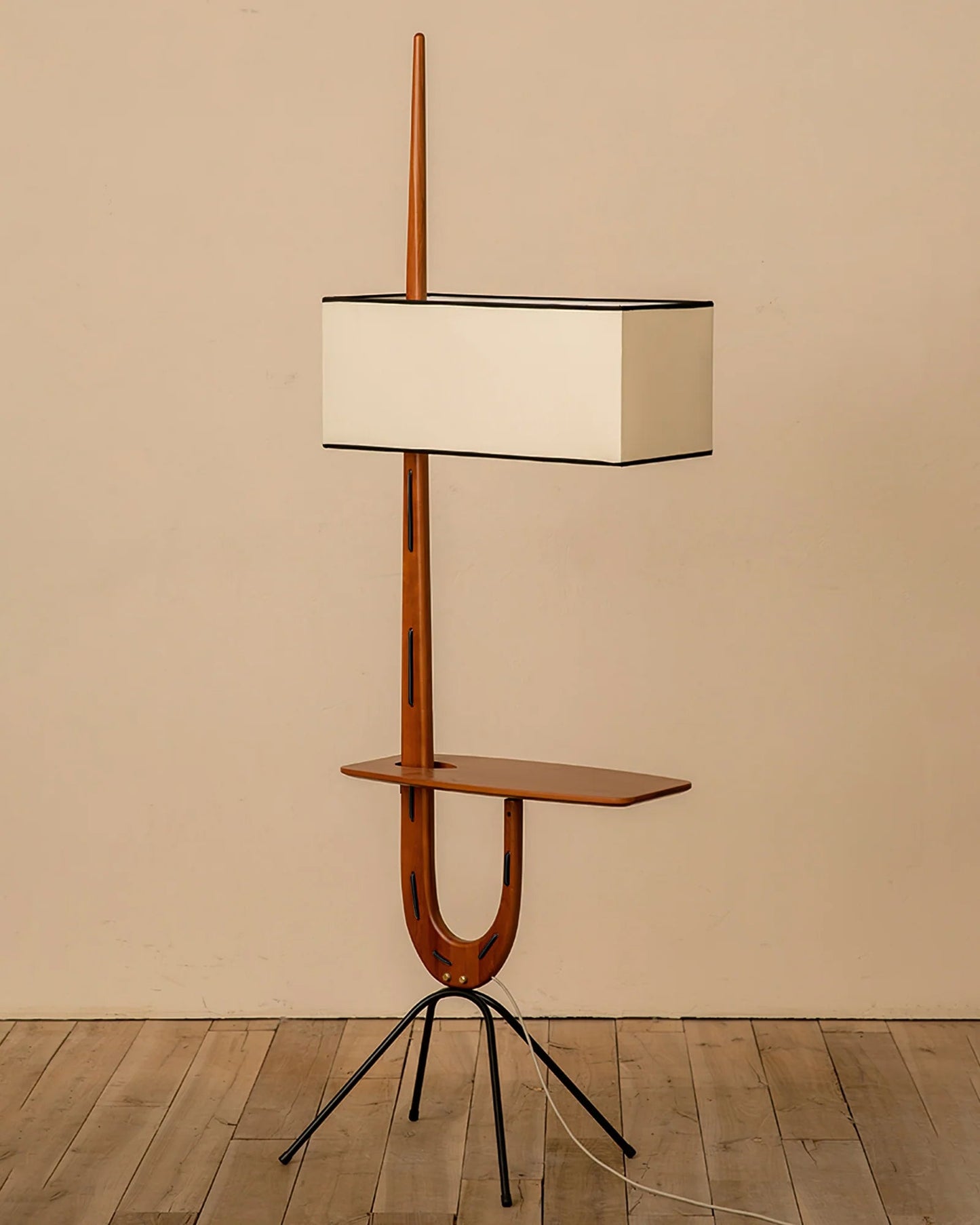 Rispal Giraffe Floor Lamp 4