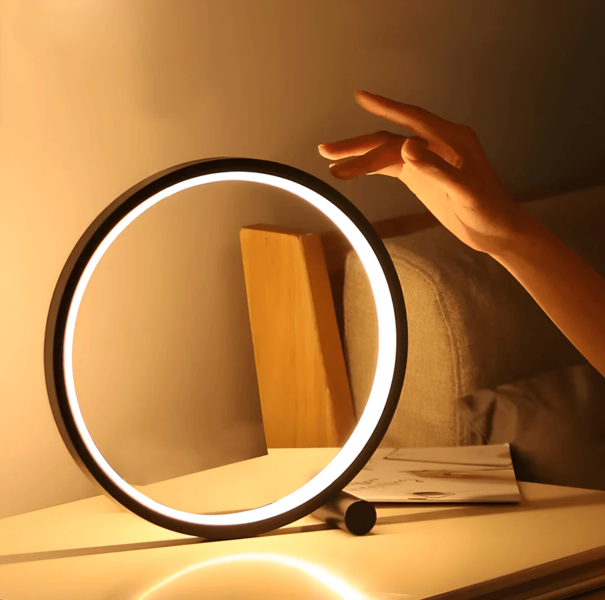 Elara Haus Infinite Circle Lamp - Minimalist LED Night Stand