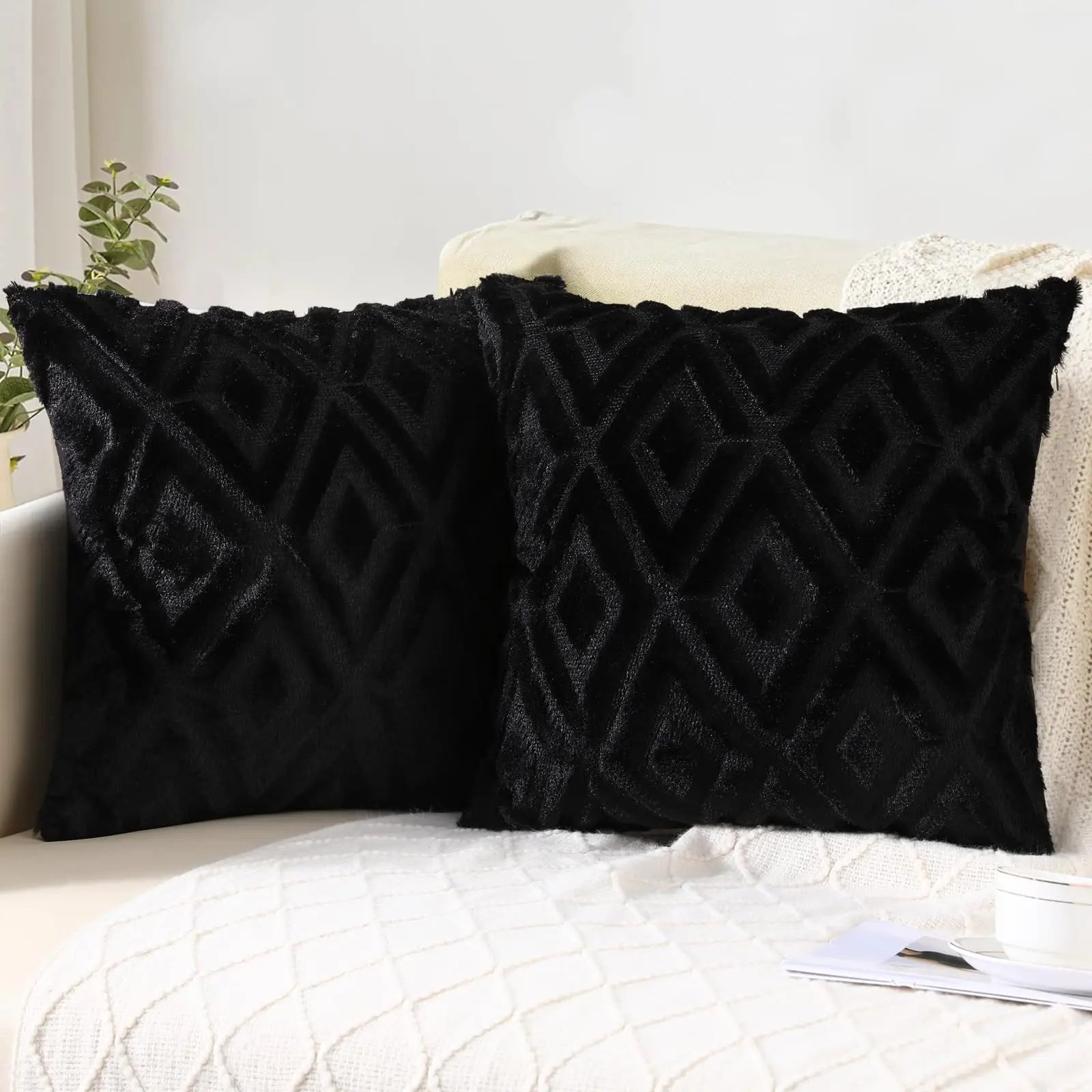 Elarina - Christmas Throw Pillow Decorative Cushion Set of 2 4
