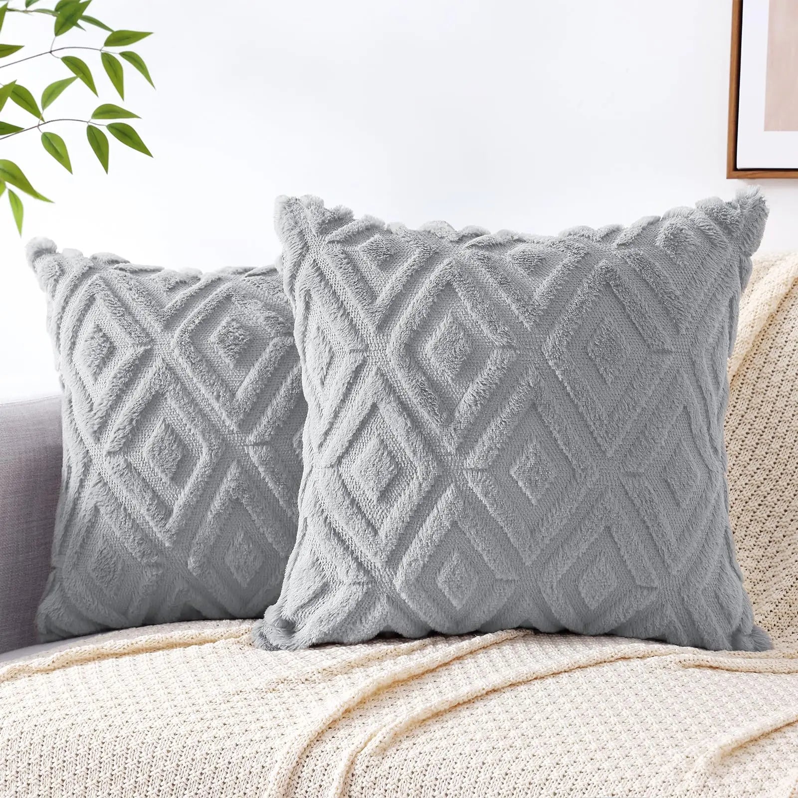 Elarina - Christmas Throw Pillow Decorative Cushion Set of 2 0