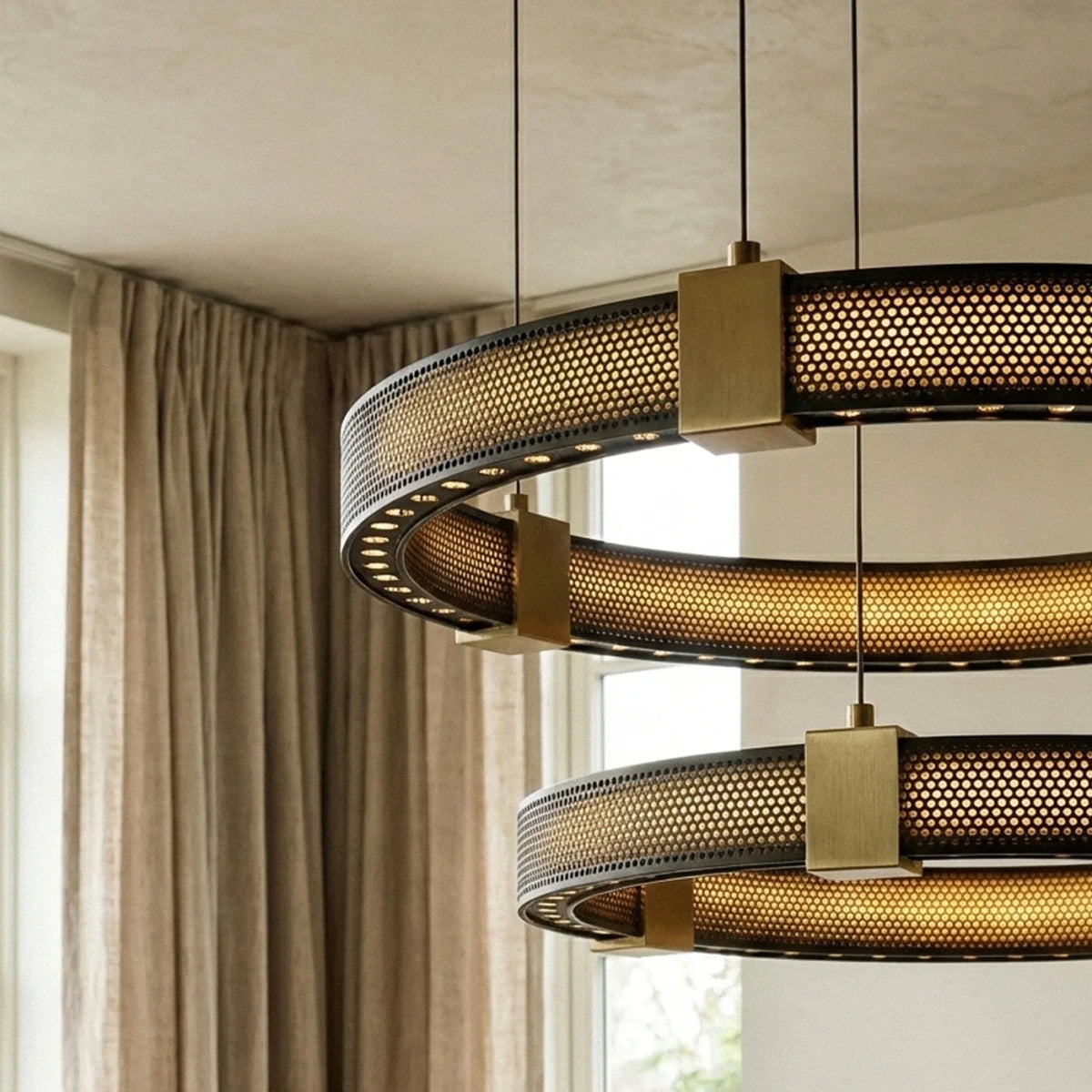 Uriah Chandelier 6