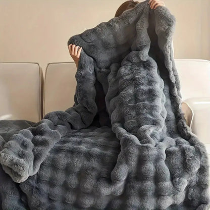 Elara Haus Luxury Rabbit Faux Fur Throw - Ultra Plush Blanket