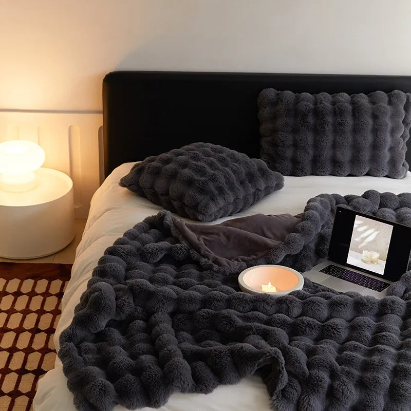 Elara Haus Luxury Rabbit Faux Fur Throw - Ultra Plush Blanket