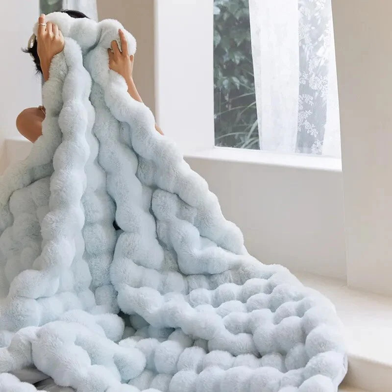 Elara Haus Luxury Rabbit Faux Fur Throw - Ultra Plush Blanket