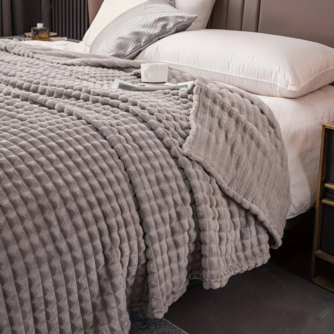 Pluma - Ultra-soft Fleece Throw 4