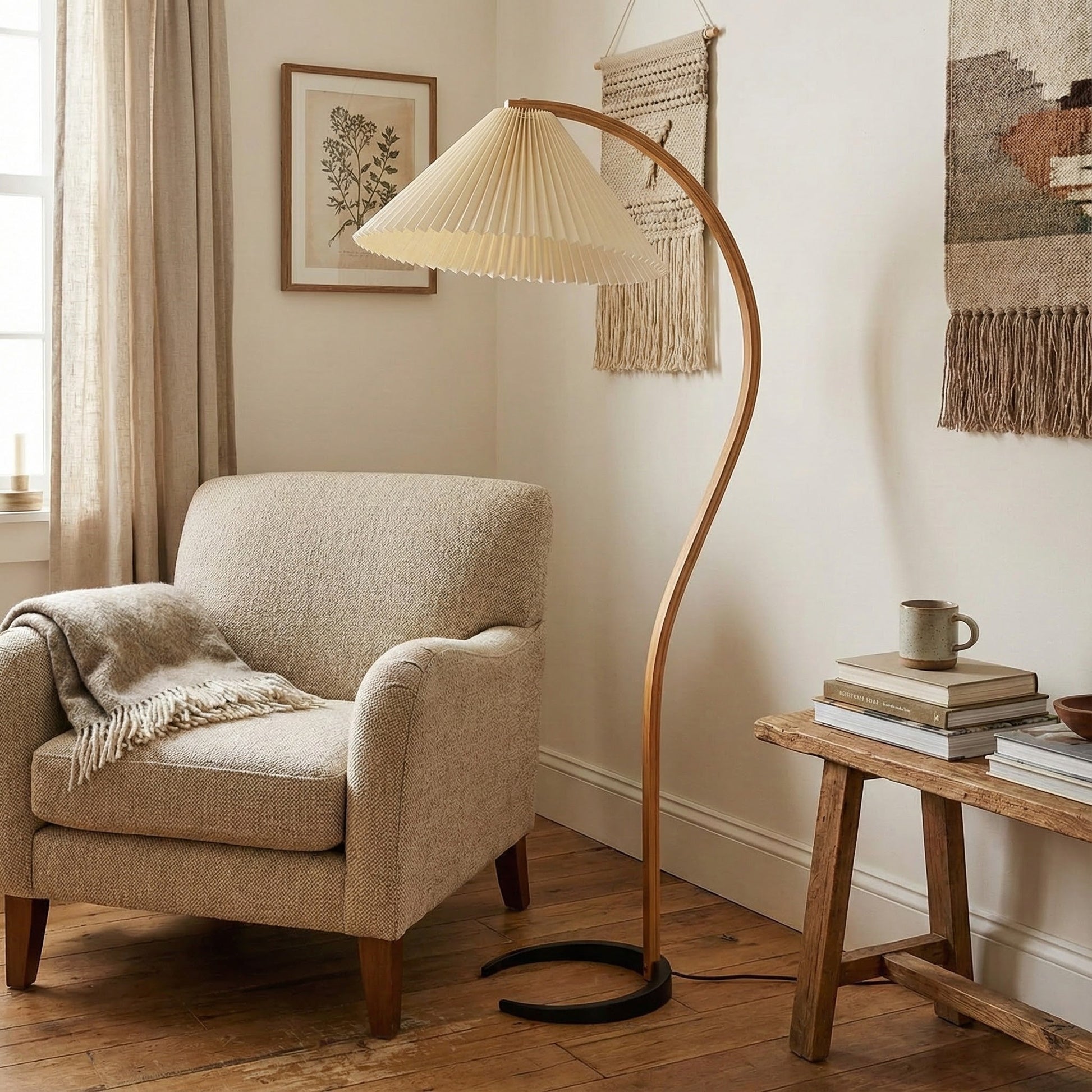 Caprani Wooden Floor Lamp 2