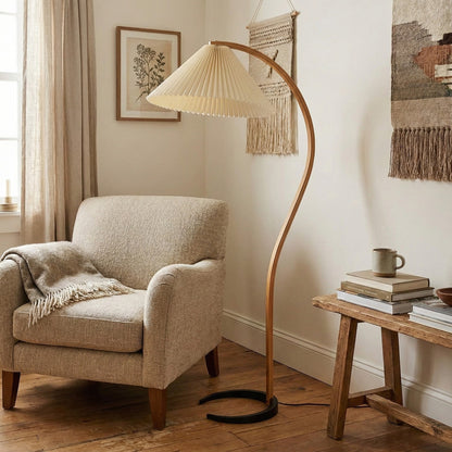 Caprani Wooden Floor Lamp 2