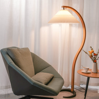Caprani Wooden Floor Lamp 5