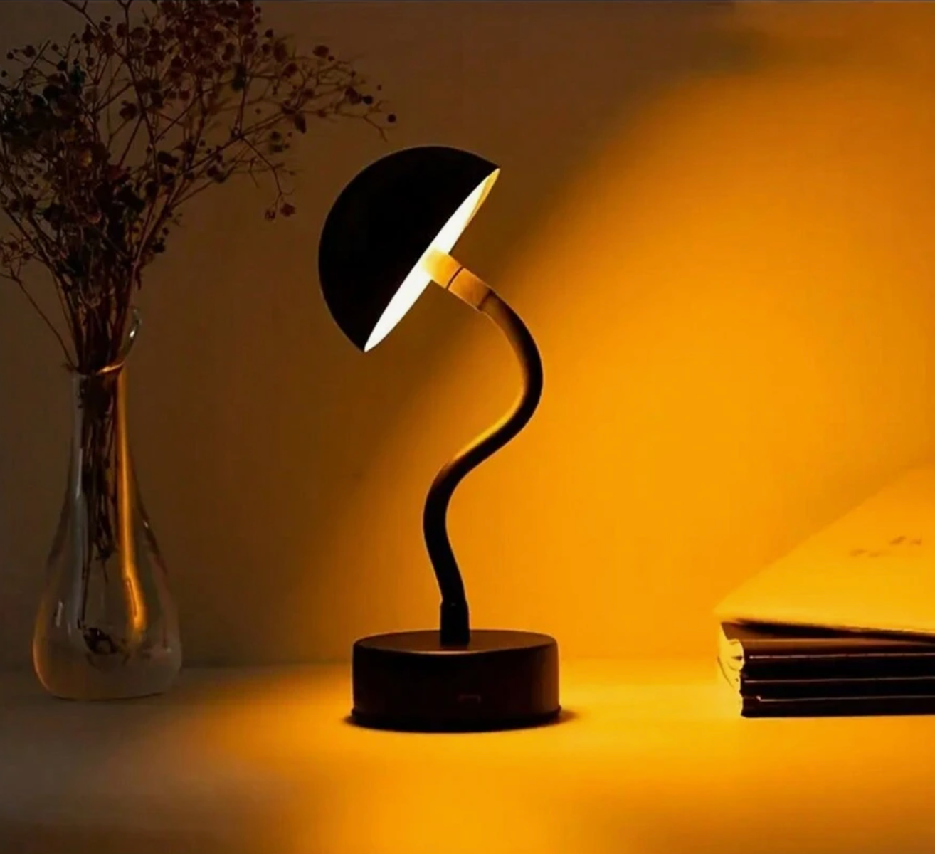 Elara Haus Minimalist Flexible Lamp - Wireless Rechargeable Desk Fixture