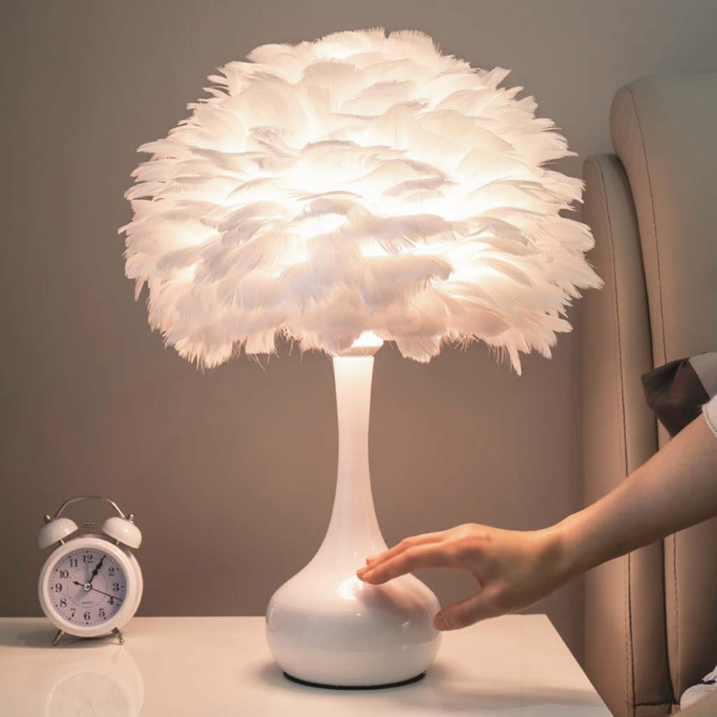 Elegant feather-shaped table lamp for the bed with touch control 2