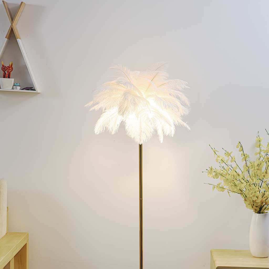 Strauss Feather Floor Lamp, Nordic Style, Standing, 3 Colors 0