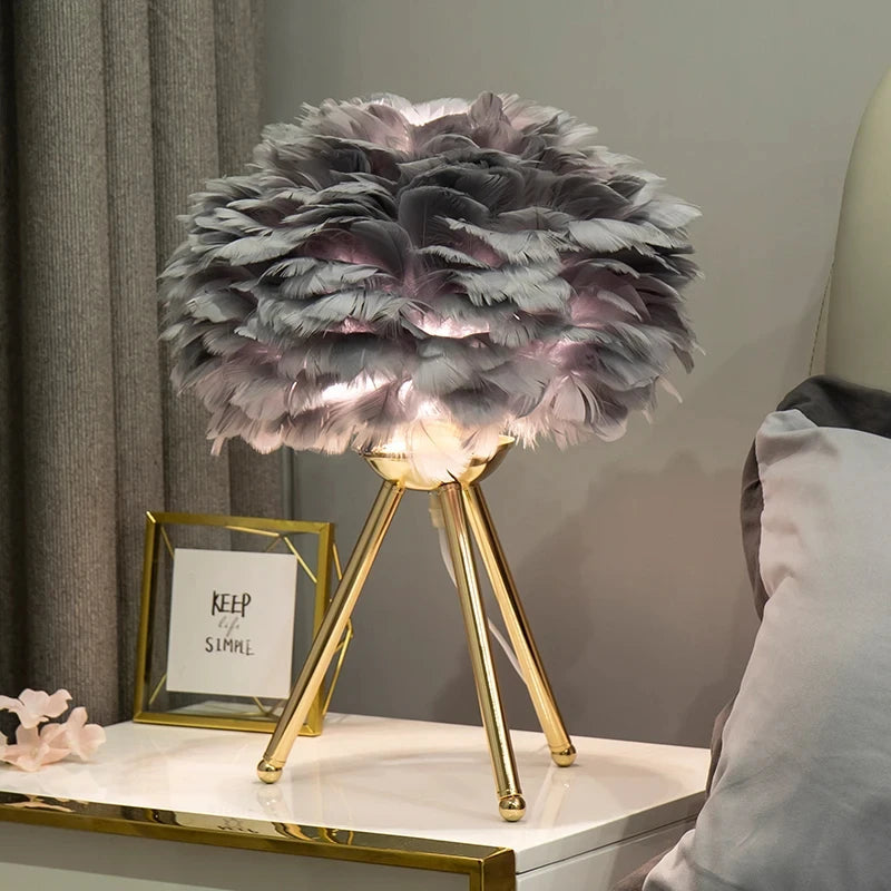 Exclusive Feather Table Lamp – Decorative Tripod Lamp with Gold Base 8