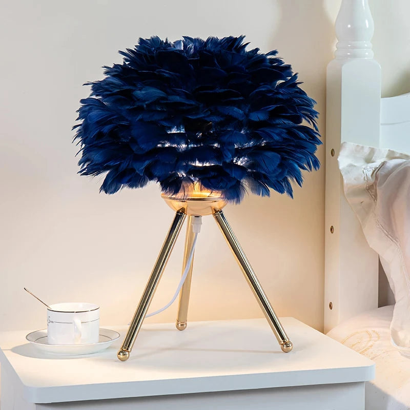 Exclusive Feather Table Lamp – Decorative Tripod Lamp with Gold Base 2