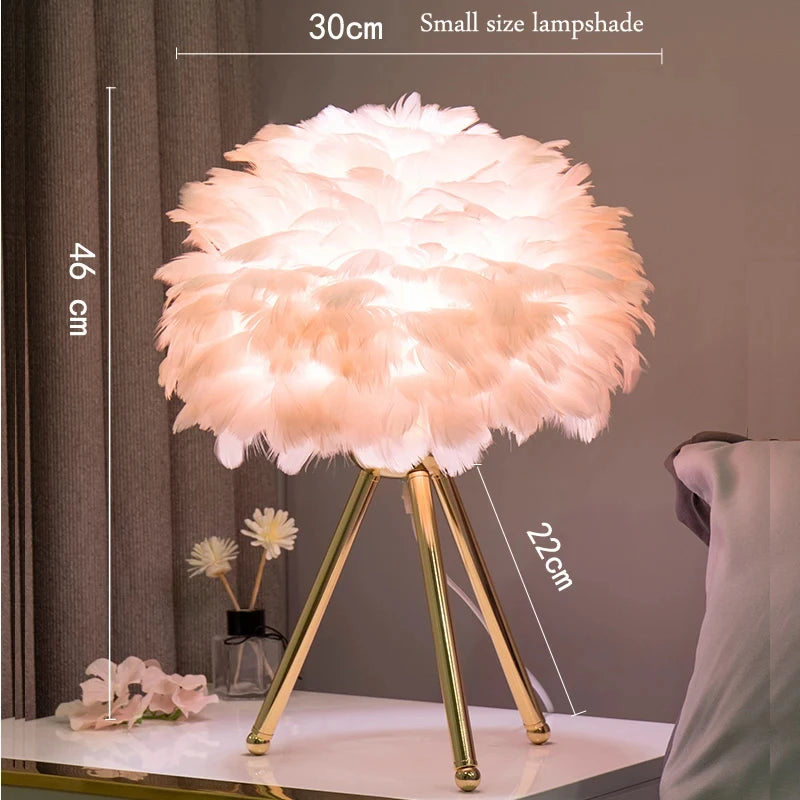 Exclusive Feather Table Lamp – Decorative Tripod Lamp with Gold Base 7