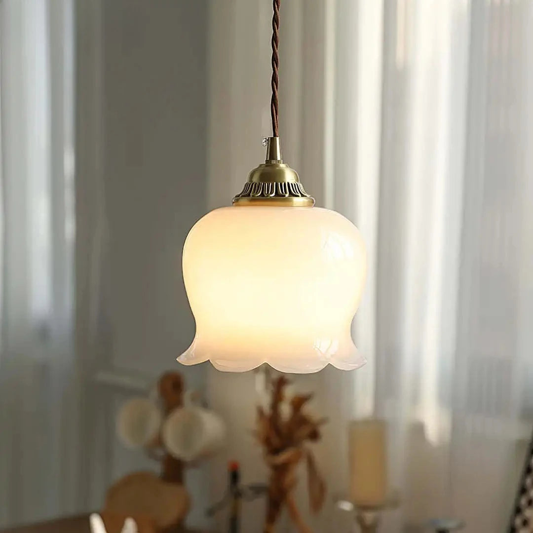 Retro pendant lamp – vintage-style glass shade with metal frame 1