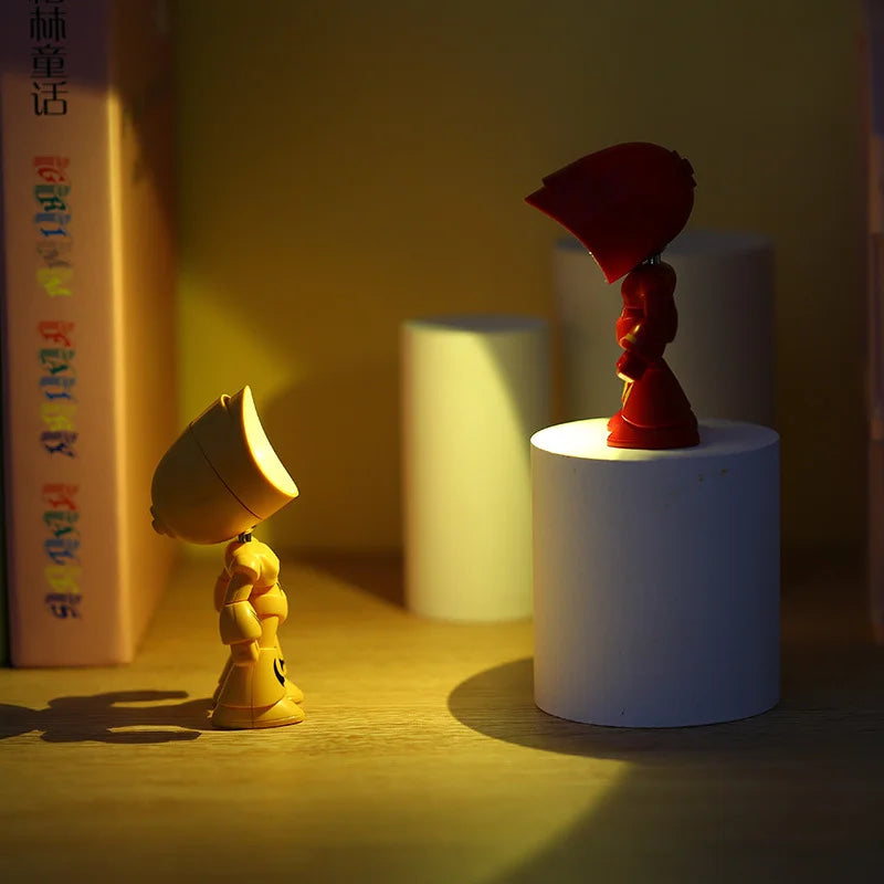 Robot-shaped LED lamp – decorative figurine with lighting function 2