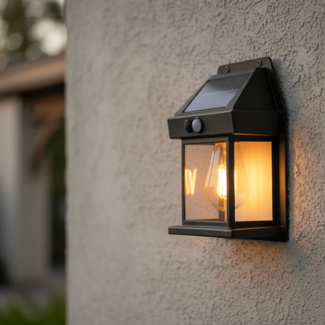 Solar LED wall lamp with motion sensor - a stylish garden lantern 0