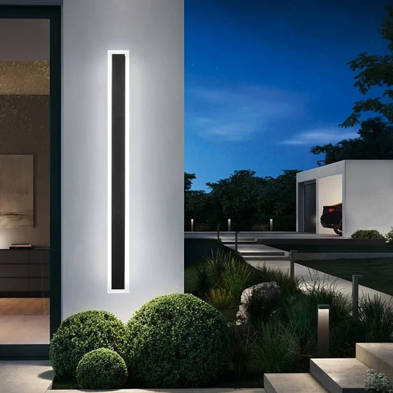 Modern Vertical LED Lamp for Facade 4