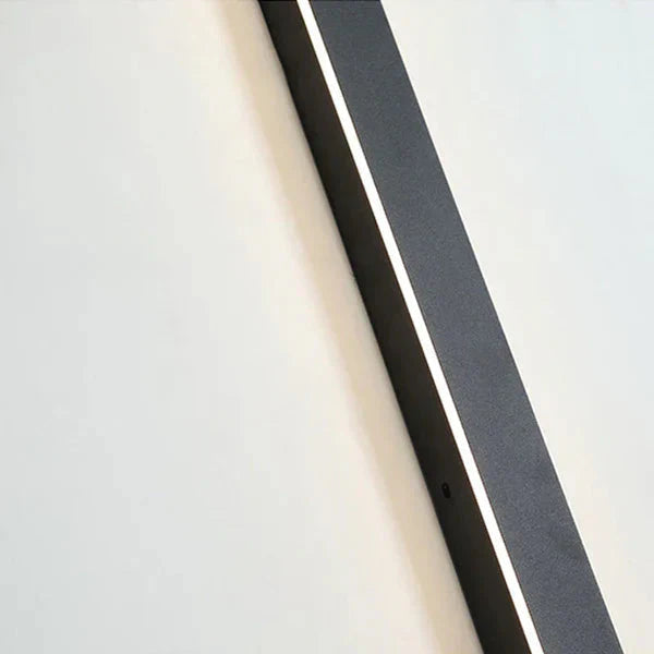 Modern Vertical LED Lamp for Facade 7