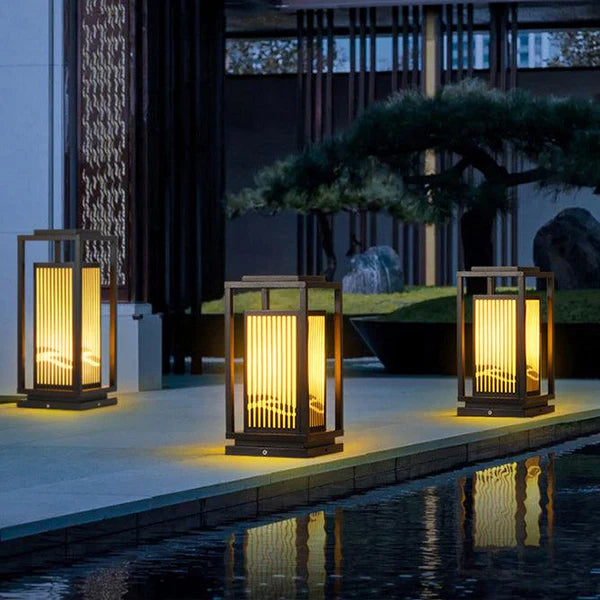 Modern standing garden lamp – decorative outdoor lighting 1