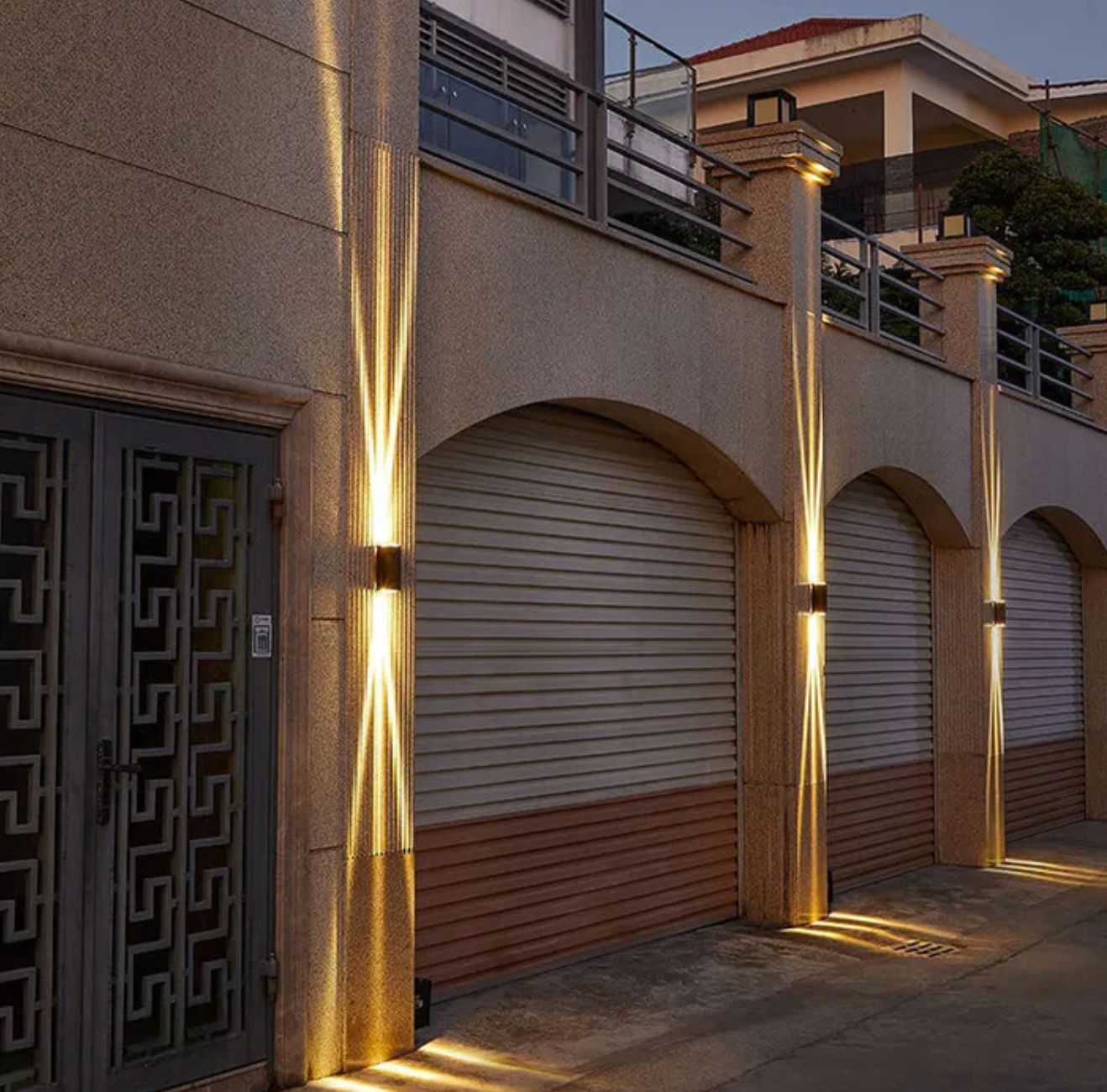 Up-down LED facade wall lamp – a modern outdoor lamp 6