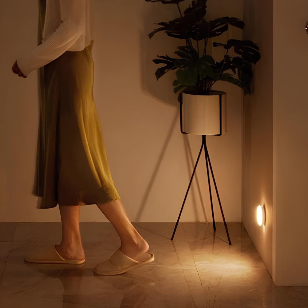 Elara Haus Motion Sensor Night Light - Durable Plastic Wireless Sensor Lights Indoor 3