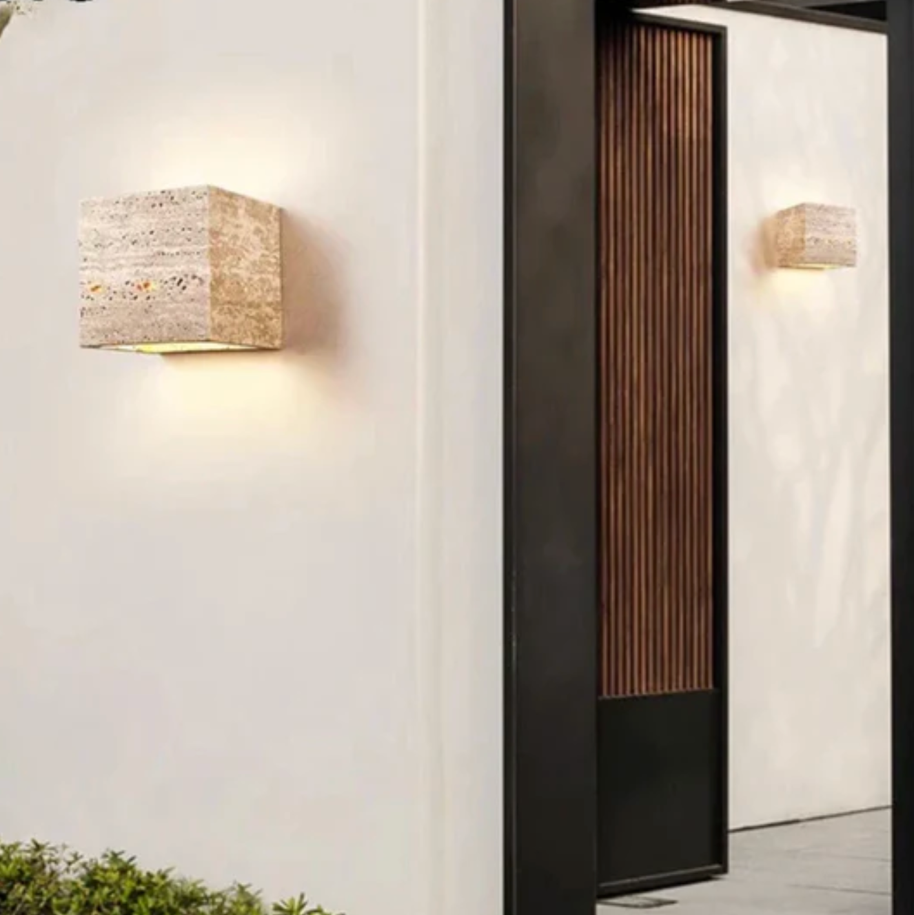 Stone wall sconce – a minimalist lamp made of natural travertine 8