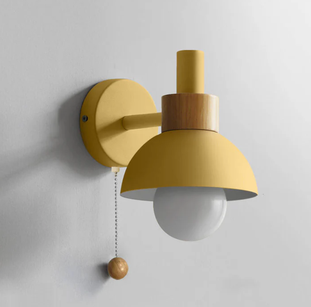 Chain Wall Sconce – A Modern Wall Lamp with a Wooden Accent 0
