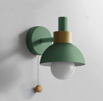 Chain Wall Sconce – A Modern Wall Lamp with a Wooden Accent 4